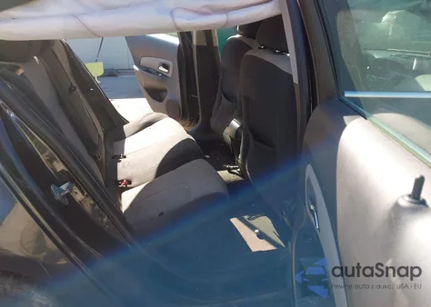 2011 Chevrolet Cruze Ls z USA, uszkodzony, nr VIN 1G1PC5SH5B7150680